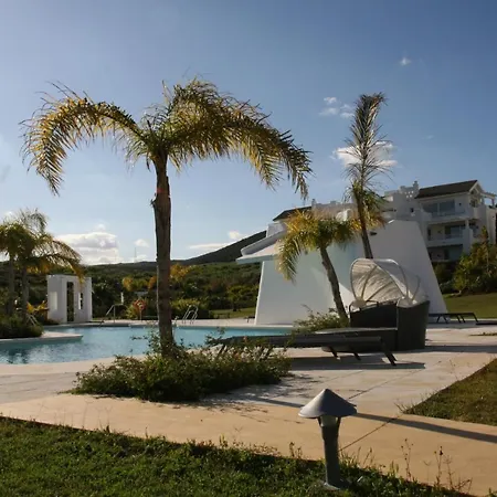 2152-modern With Private Estepona