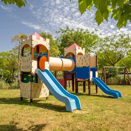 2152-modern With Private