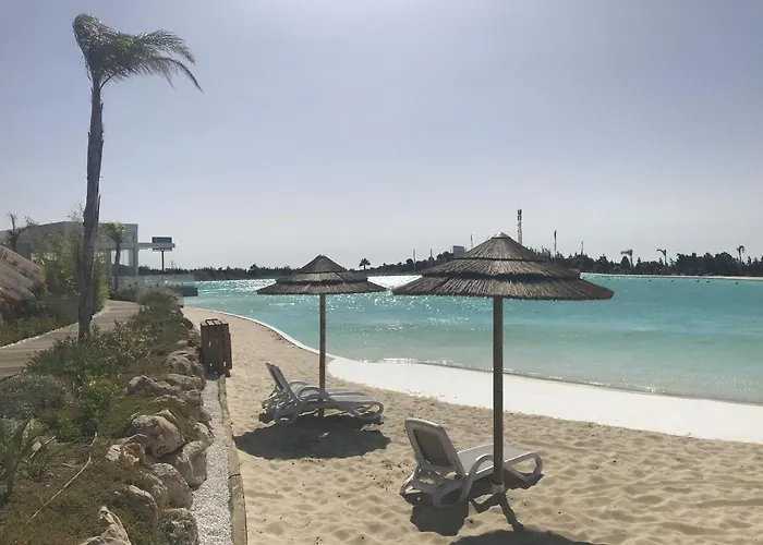 2152-modern With Private Apartment *