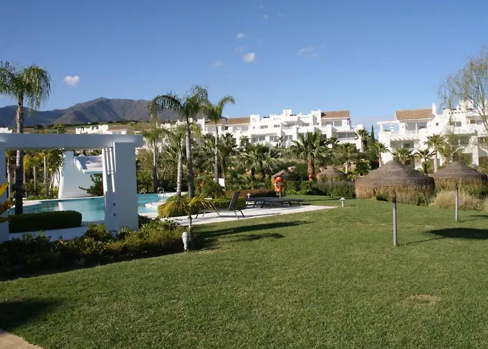 2152-modern With Private * Estepona