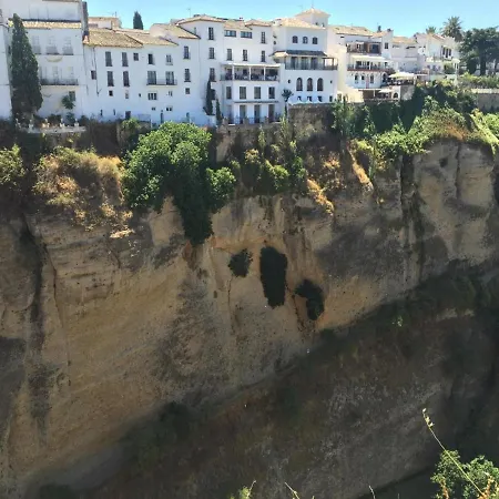 2152-modern With Private Appartement *